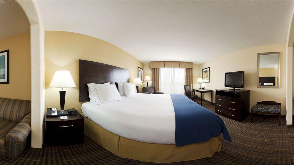 Holiday Inn Express And Suites Hotel - Pauls Valley, An Ihg Hotel Εξωτερικό φωτογραφία